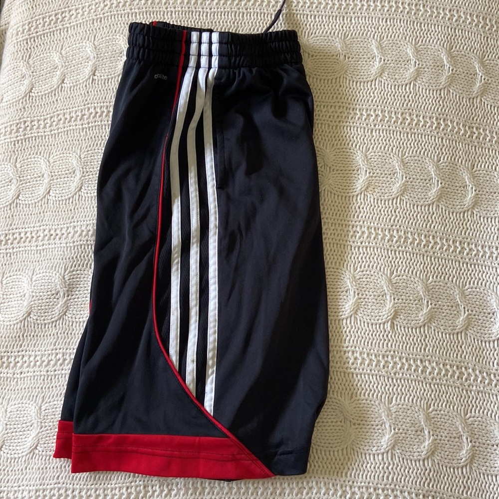 Adidas Black & Red Pull on Elastic waistband Athletic shorts size M (10/12) - Picture 7 of 10